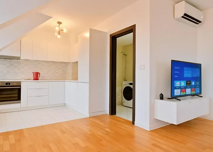 Skylight 16 Apartman