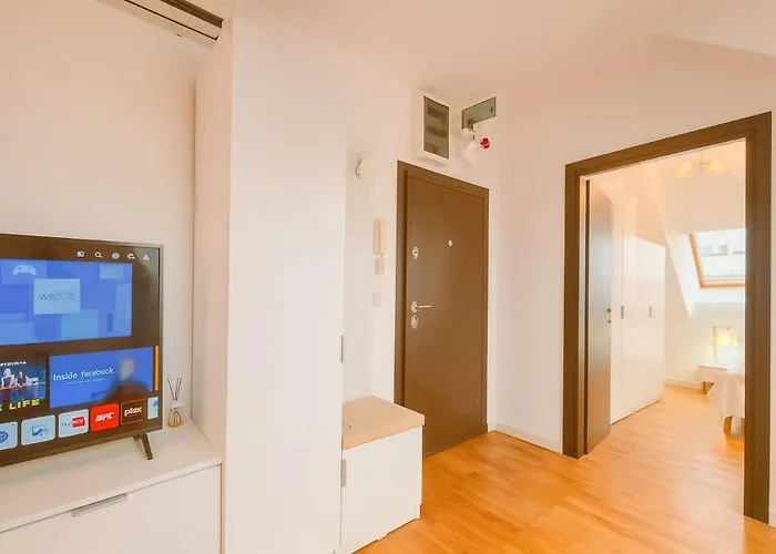 Skylight 16 Apartman Bukarest