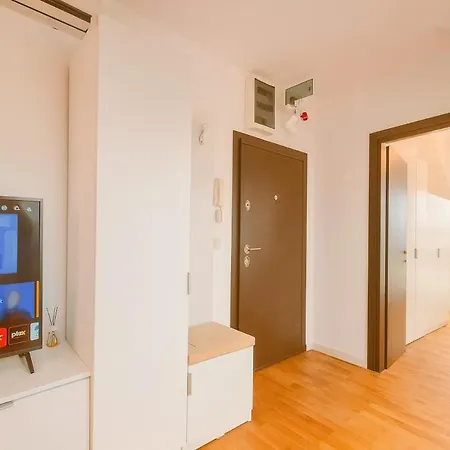 Skylight 16 Апартаменты Бухарест